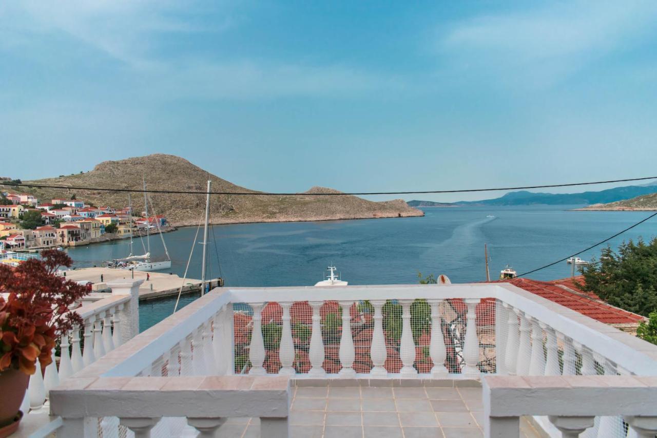 Villa Niovi Chalki Town Eksteriør bilde
